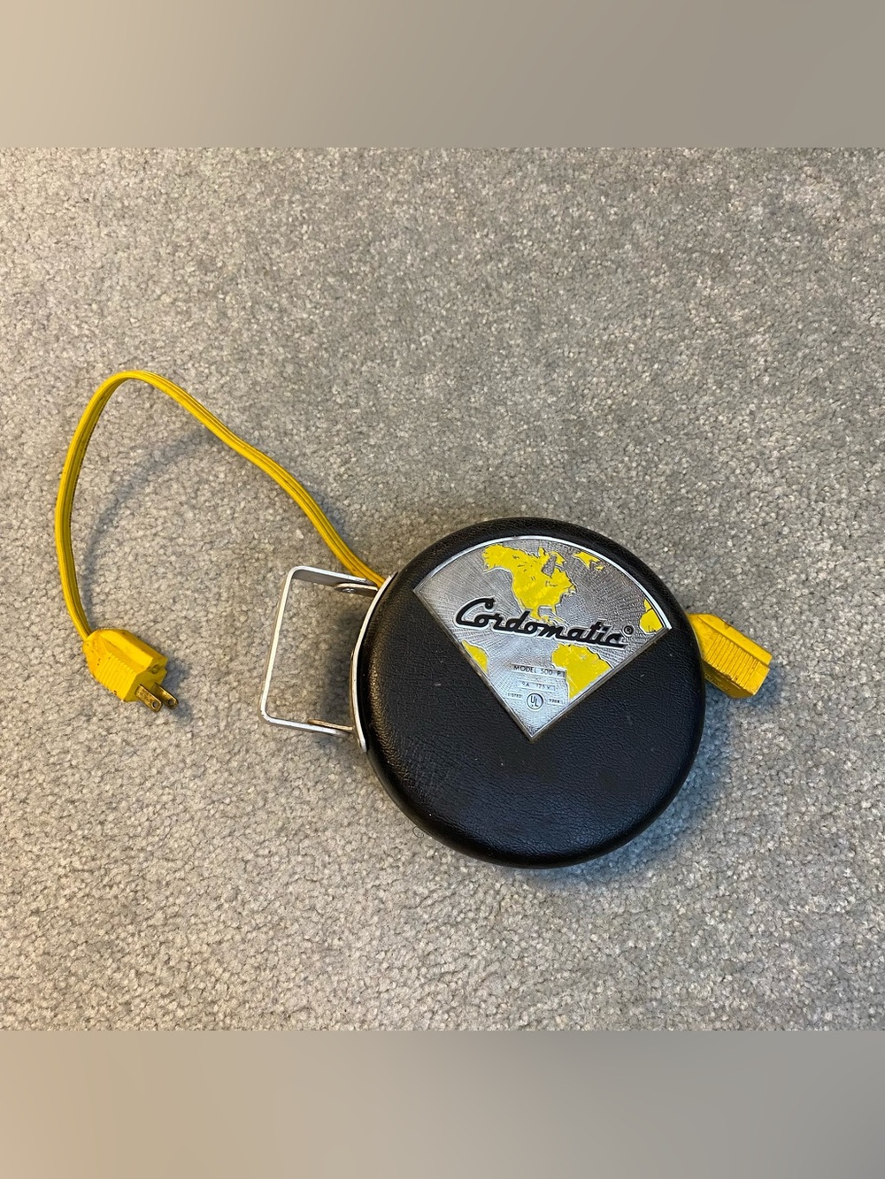Cordomatic Model 500 P 9A 125V Retractable Extension Cord Reel WORKS